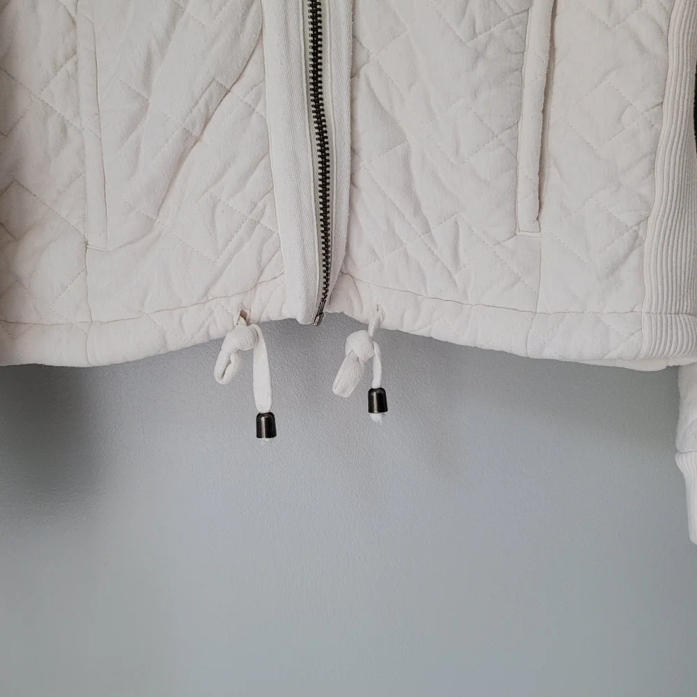 FREE PEOPLE Quilted Split Back Hooded Jacket